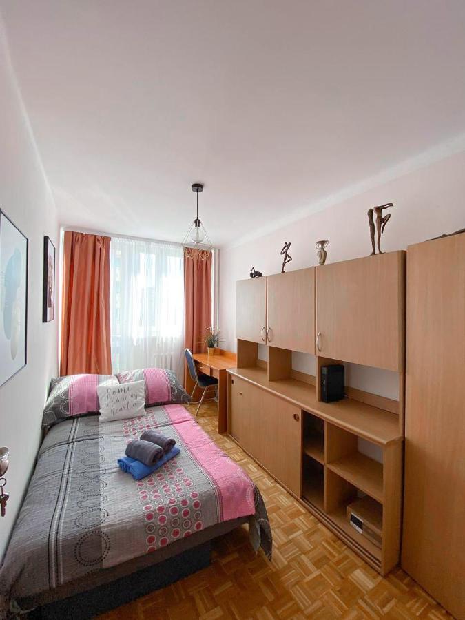 Room №2 Grzybowska 5 The Very Center Of Varsovie Extérieur photo